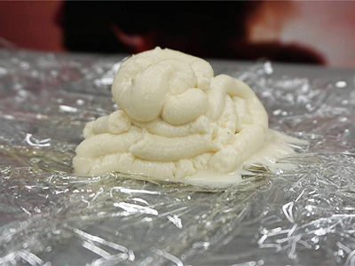 小麦粉で火山を作ろう おもしろ科学実験室 工学のふしぎな世界 国立大学56工学系学部hp
