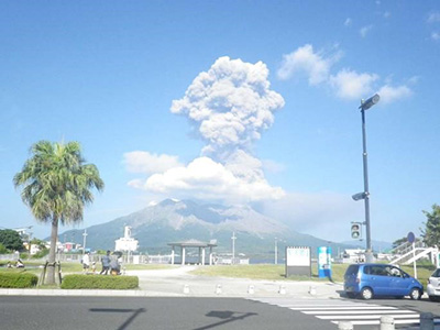 図8．桜島の爆発的な噴火