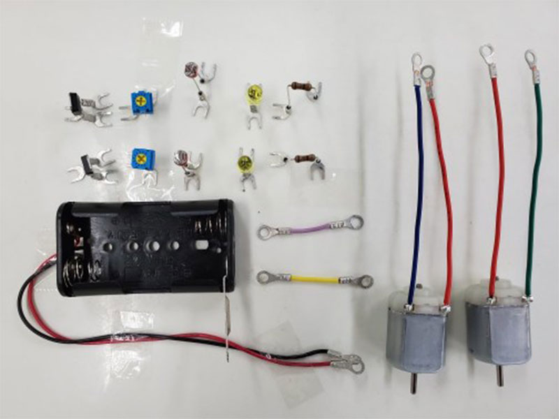 Fig. 8 圧着端子を付けた実際の電子部品