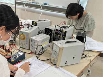 授業から実験へ - 知識を「使える力」に変える学び
