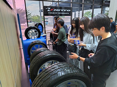 マレーシアでの工場見学