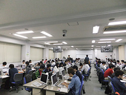 座学と演習で基礎から学ぶ「プログラミング序説・演習I・演習II」